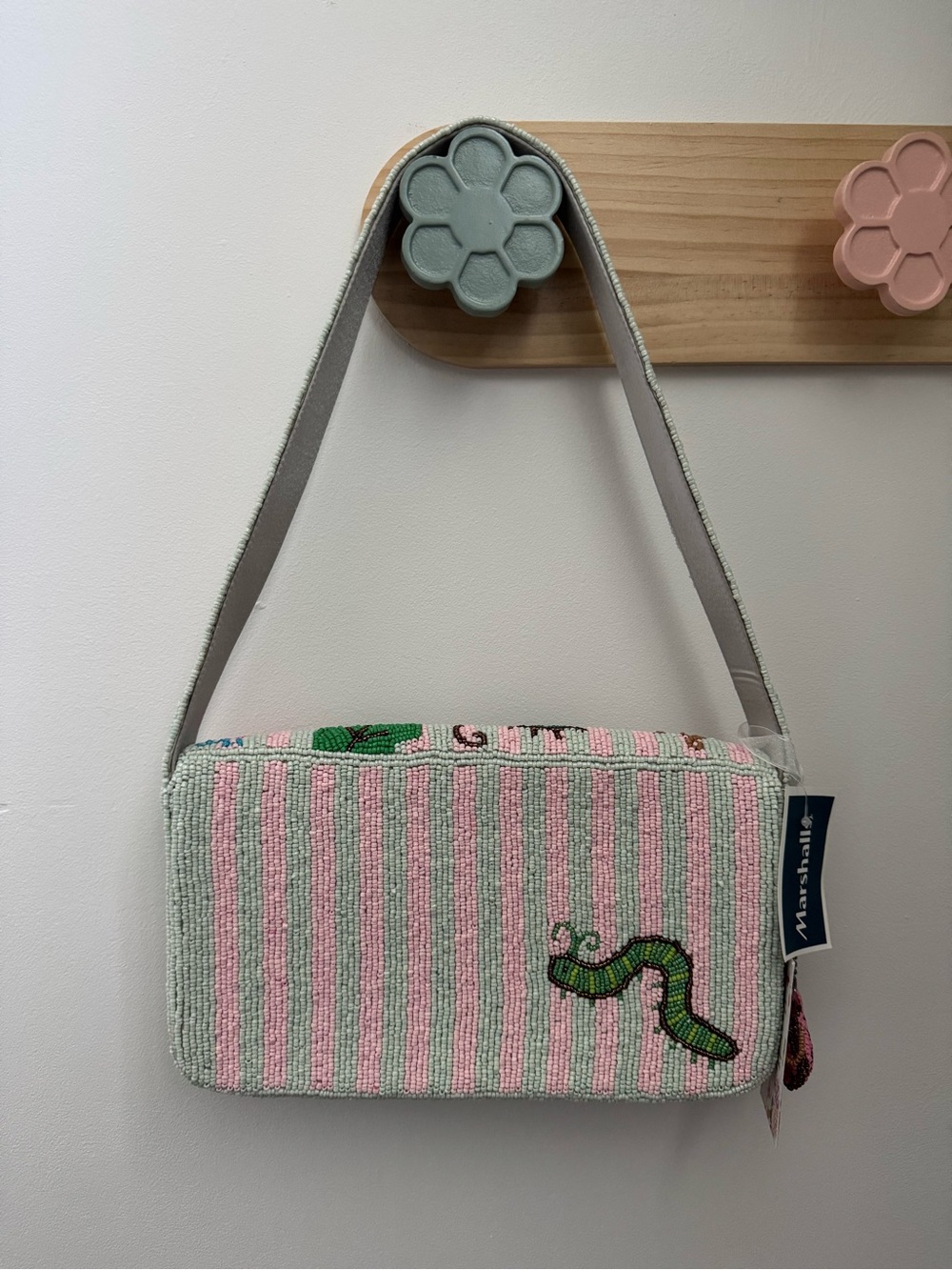 VIRAL tiktok Beaded Insect bag Beaded bug purse - Picture 2 of 3
